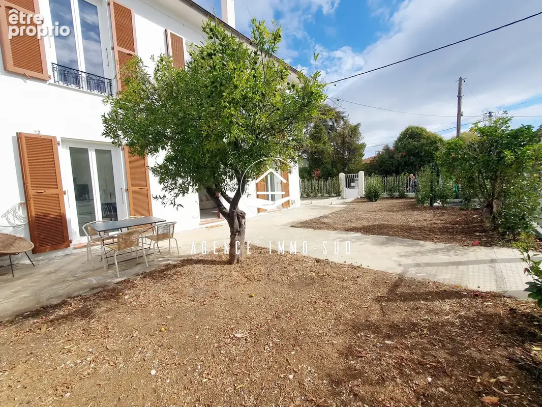 Maison jumelée 4p de 131m2 avec garage et parking - photo 12