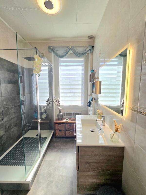 Maison à AUVERS-LE-HAMON