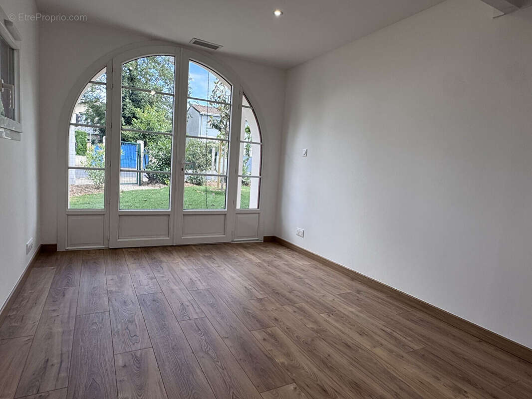 Maison Eysines 4 pièce(s) 74 m2 - photo 7