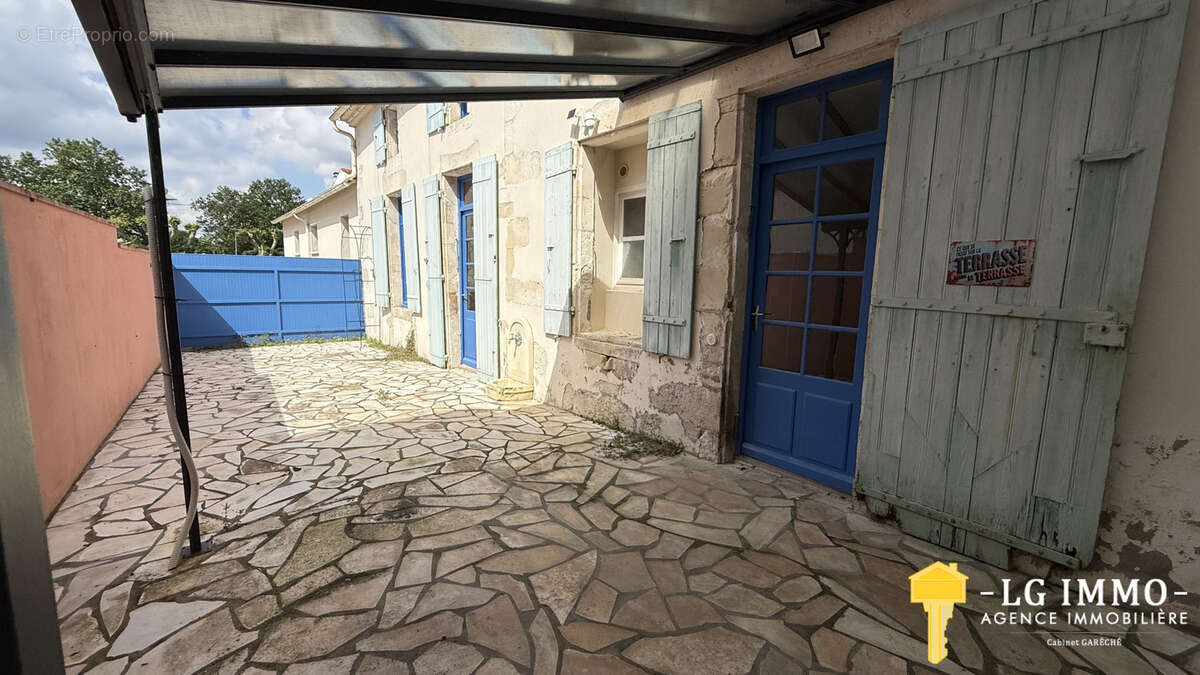 Maison à SAUJON