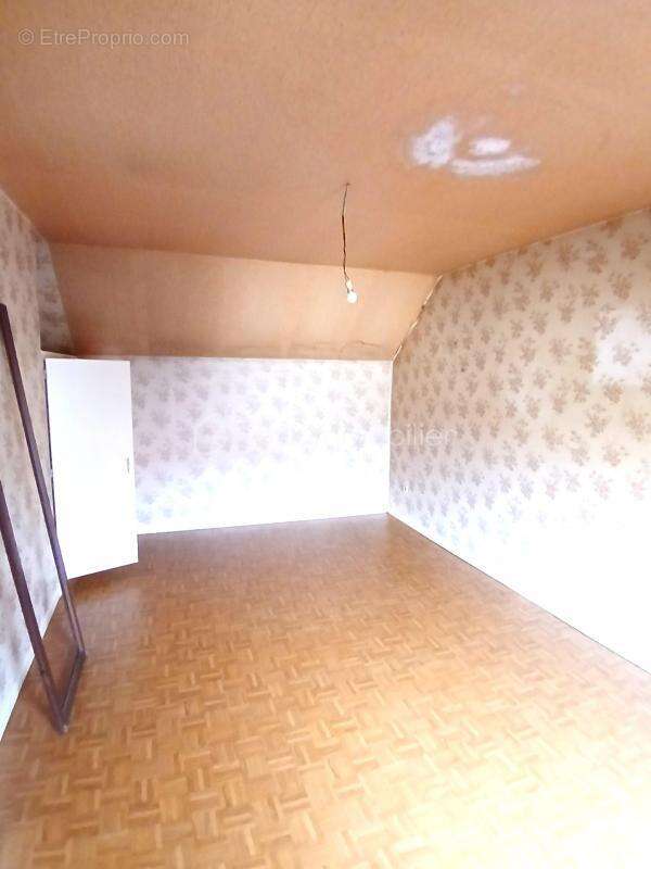 Maison à AUXI-LE-CHATEAU