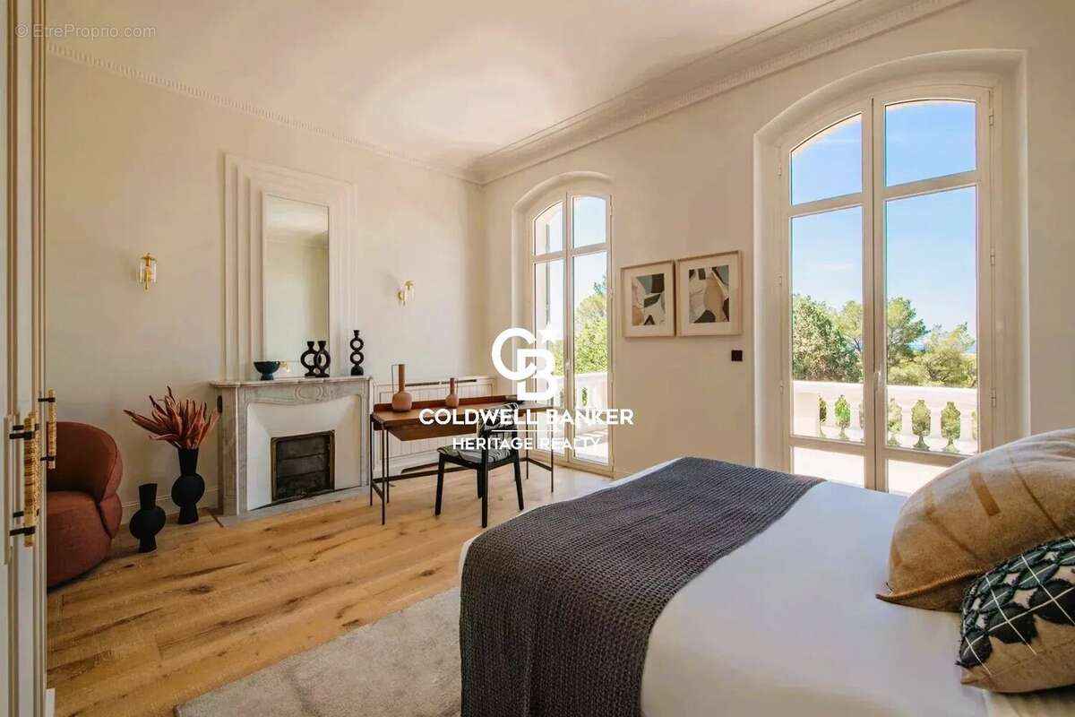 Maison à SAINT-RAPHAEL