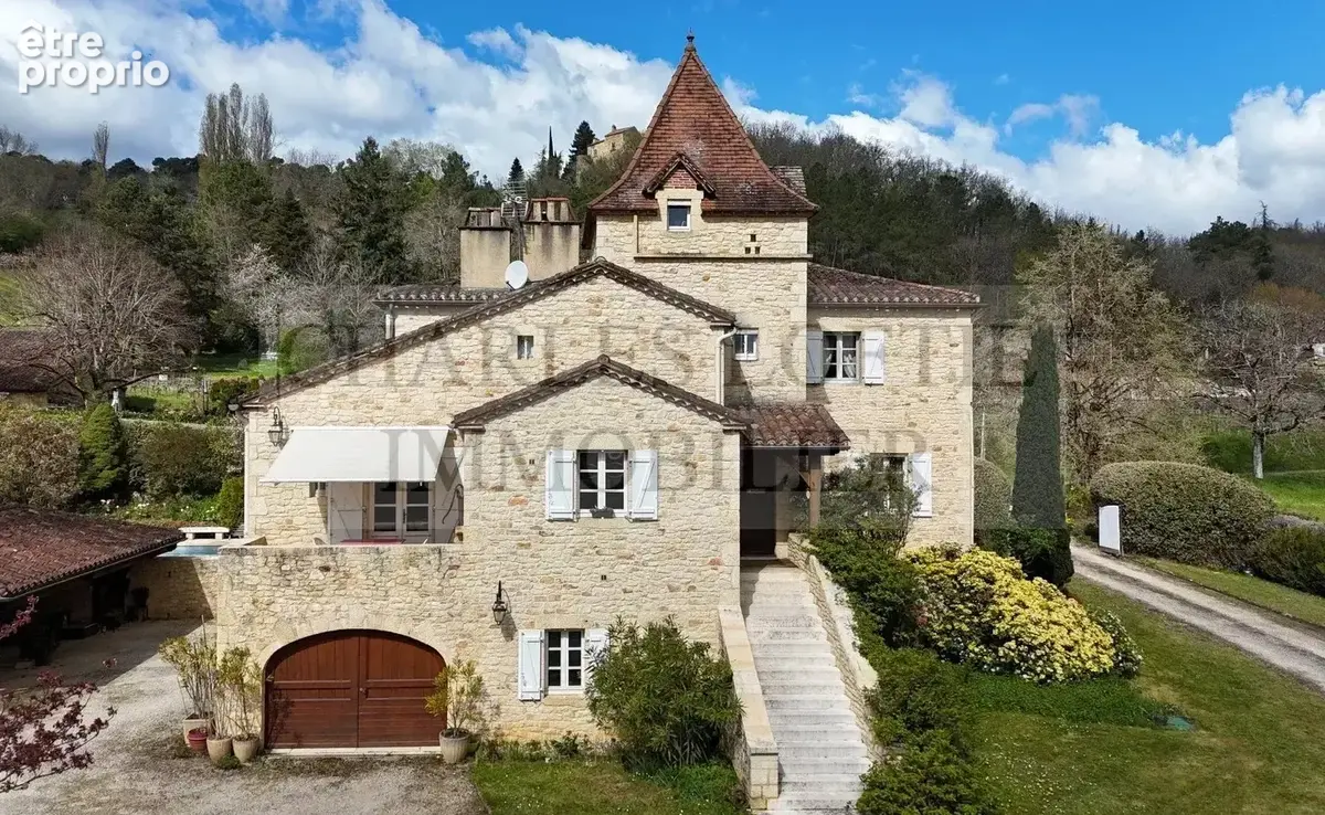 Maison à PRAYSSAC