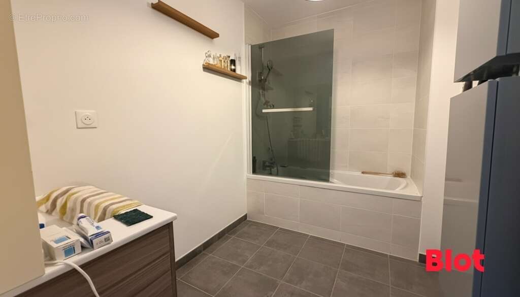 Appartement à CHAVAGNE