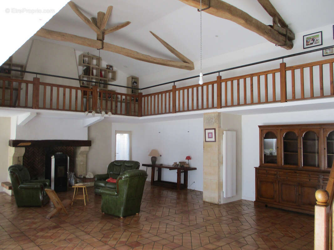 Maison à CEAUX-EN-COUHE