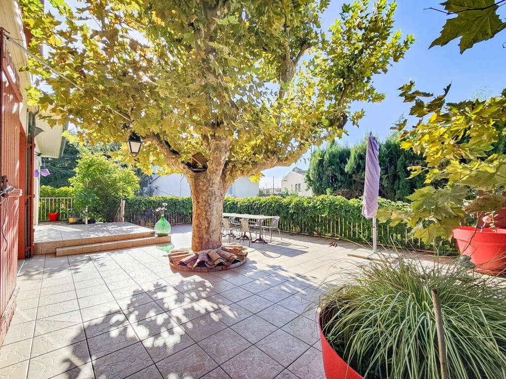 Maison à CHANAS