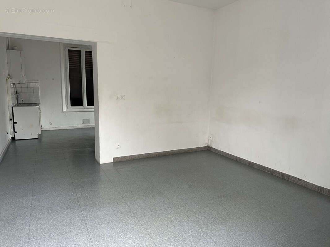 Appartement à SAINT-REMY-SUR-AVRE