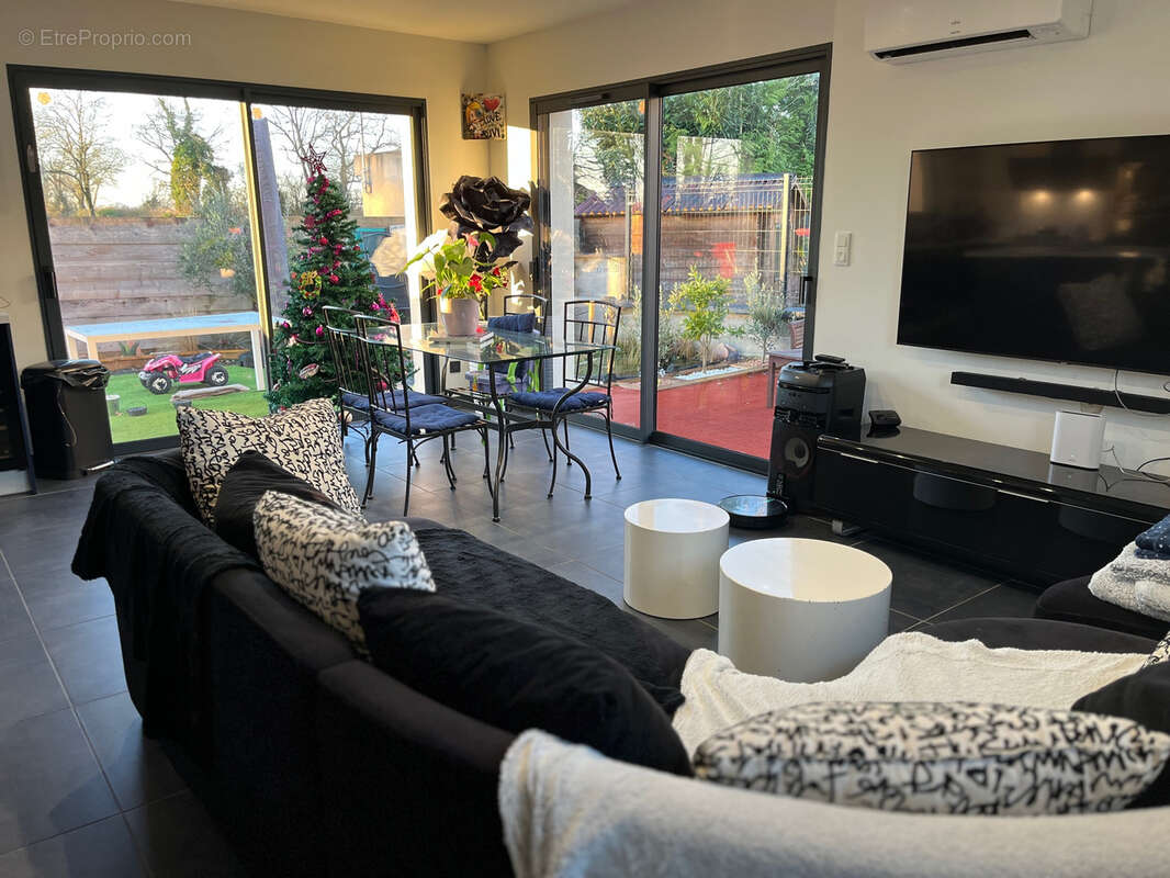 Maison à AMBERIEUX-EN-DOMBES