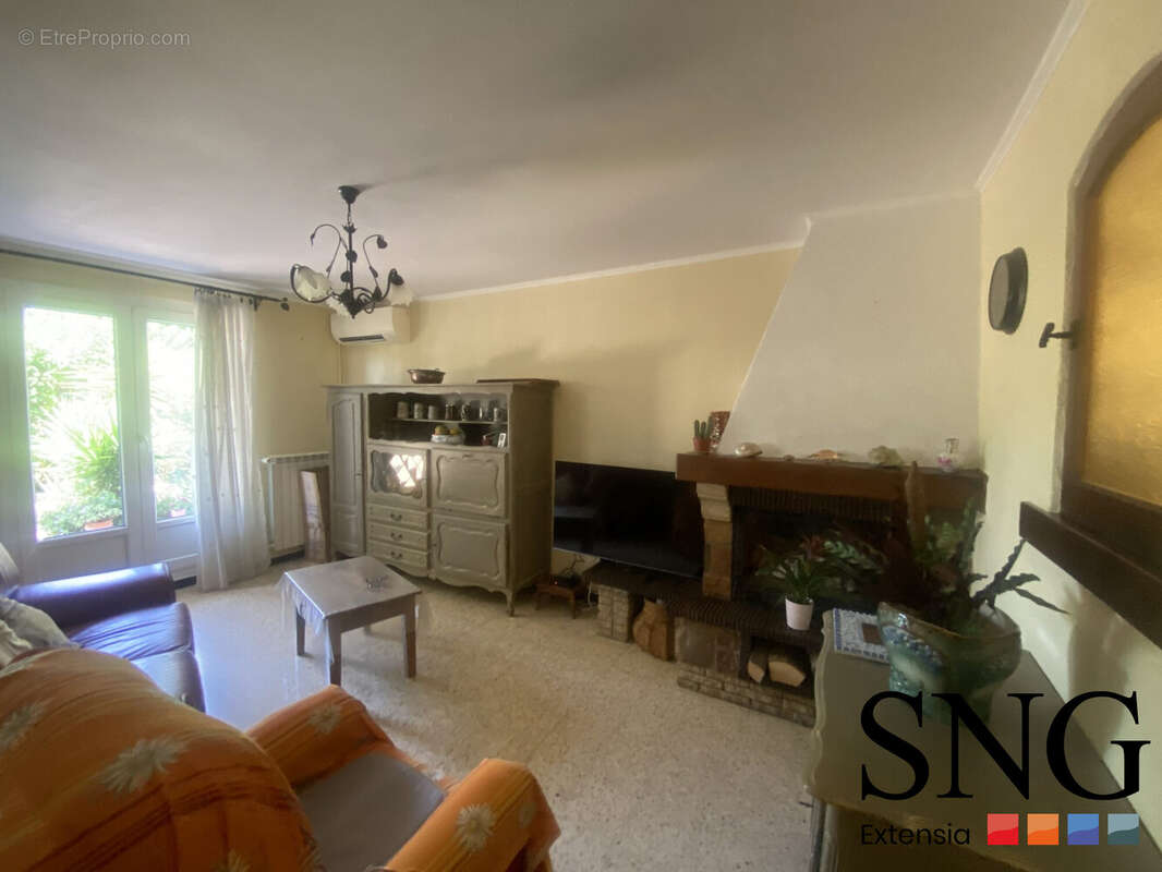 Maison 96 m² à Port-De-Bouc  - photo 9