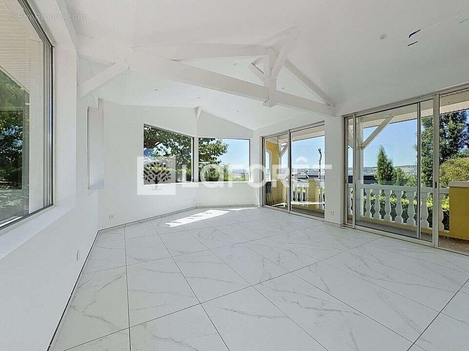 Maison à vendre Jassans Riottier 7 pièce(s) 235 m2 - photo 6