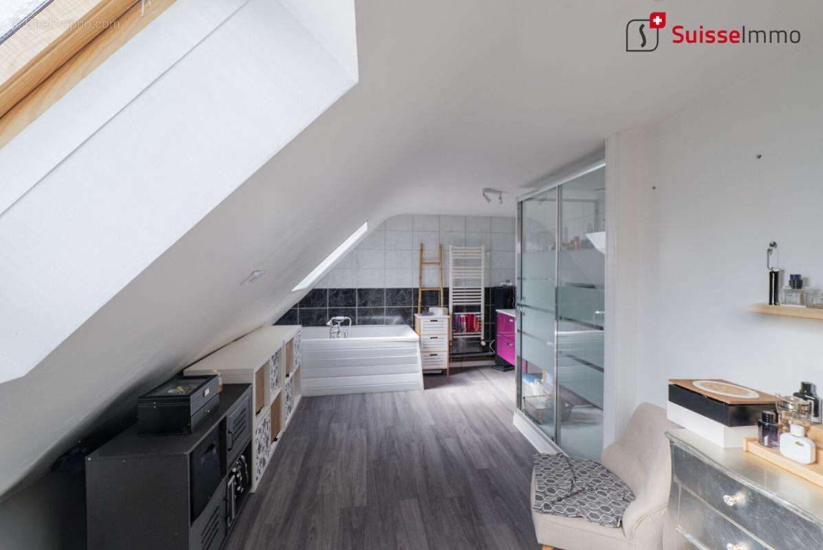 Appartement à SAINTE-SUZANNE