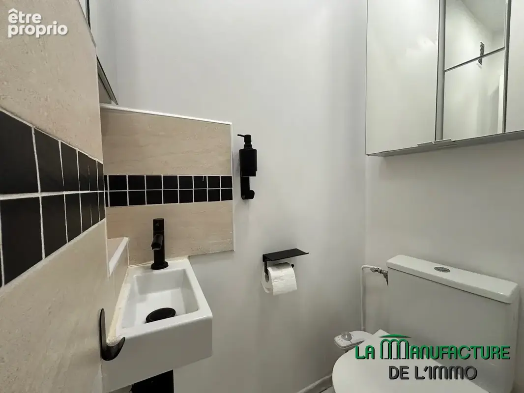 Saint etienne rue palluat de besset - appartement t4 renové avec 3 chambres cave et garage - photo 8