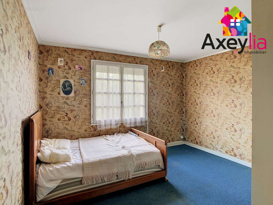 A vendre - a 5 min de charlieu - maison 4 ch avec garage et terrain - photo 6