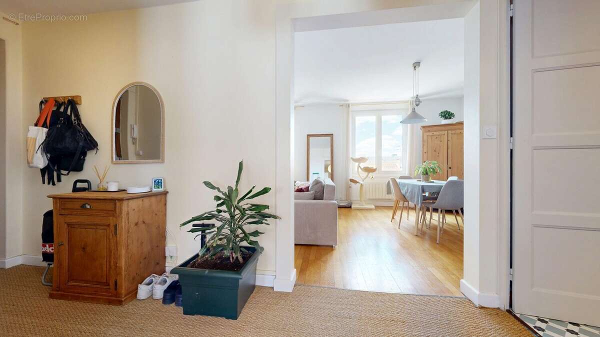 Appartement à VILLEURBANNE