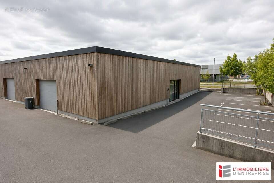 Local commercial a vendre - photo 4