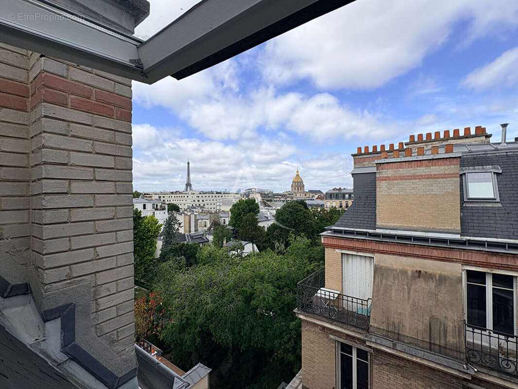 Appartement à PARIS-7E