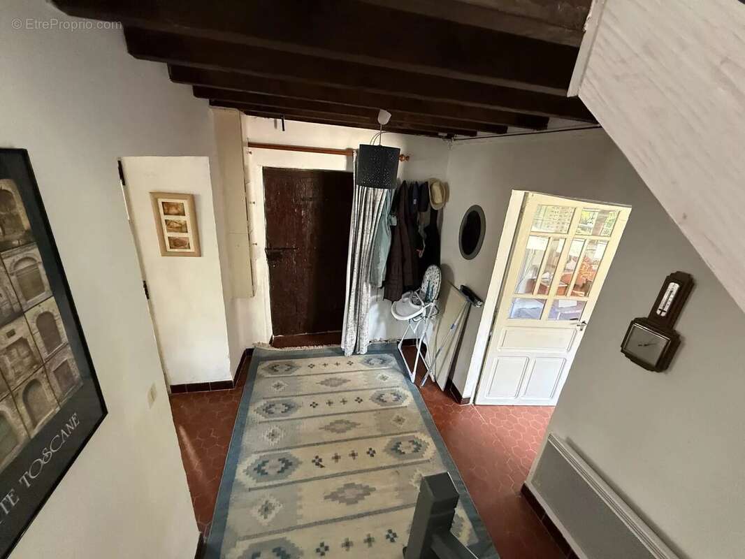 Maison de village du XVIIIe siècle avec piscine et jardin - photo 11
