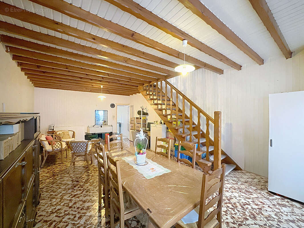 Maison à VIEUX-CONDE