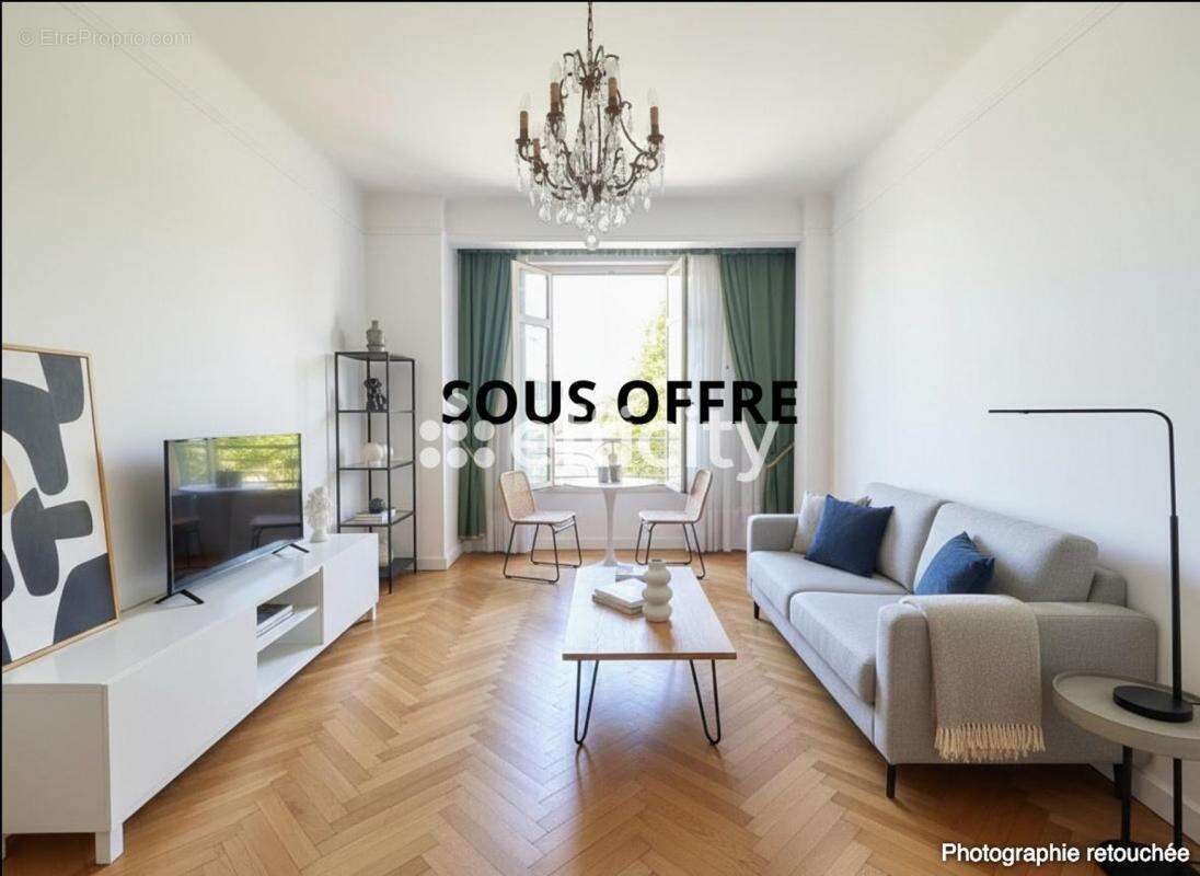Appartement à MARSEILLE-4E
