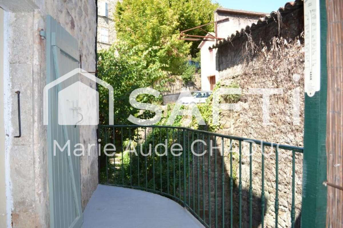 Maison 73 m² à Largentiere  - photo 8