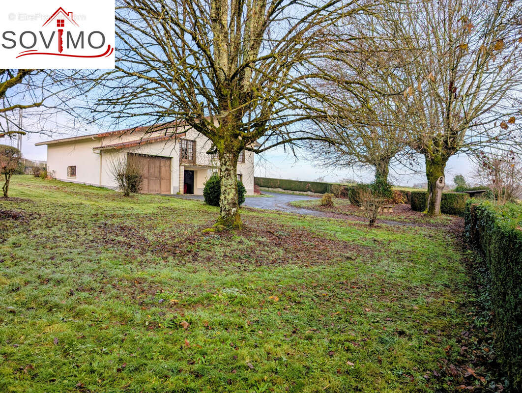 Maison à MANOT