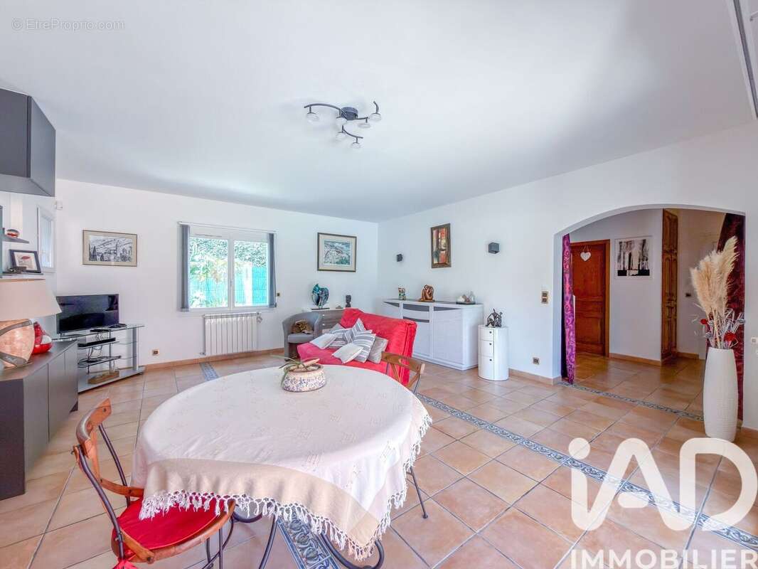 Photo 7 - Maison à SAINT-RAPHAEL