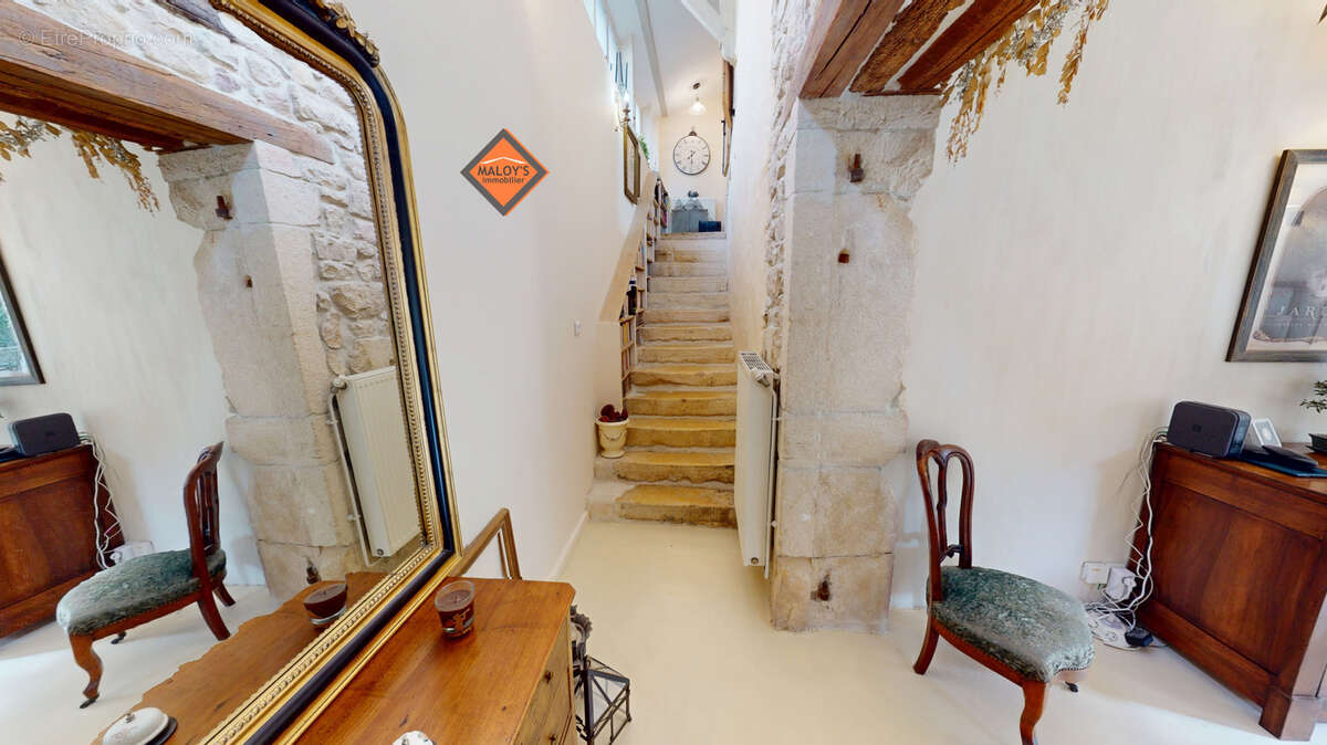 Maison à VILLEFRANCHE-SUR-SAONE