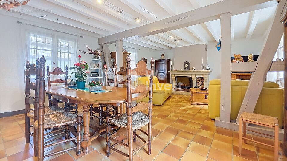 Maison à FAREMOUTIERS