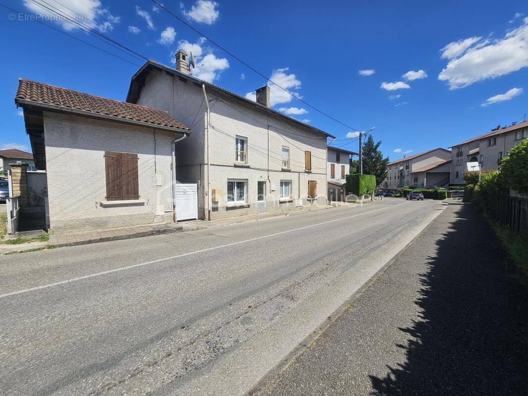 Maison à MOIRANS
