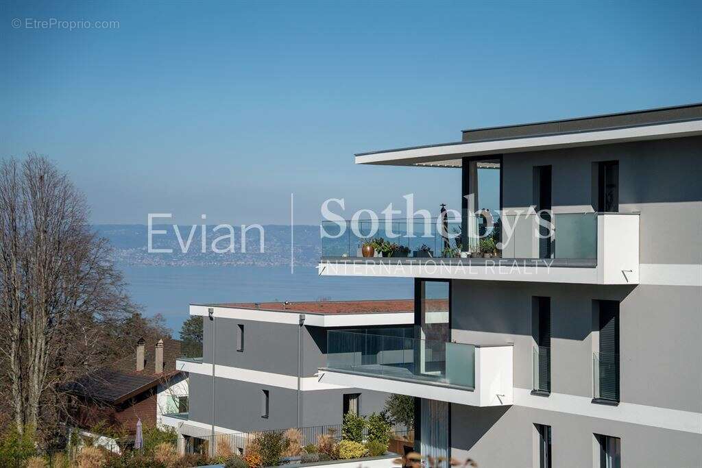Appartement à EVIAN-LES-BAINS