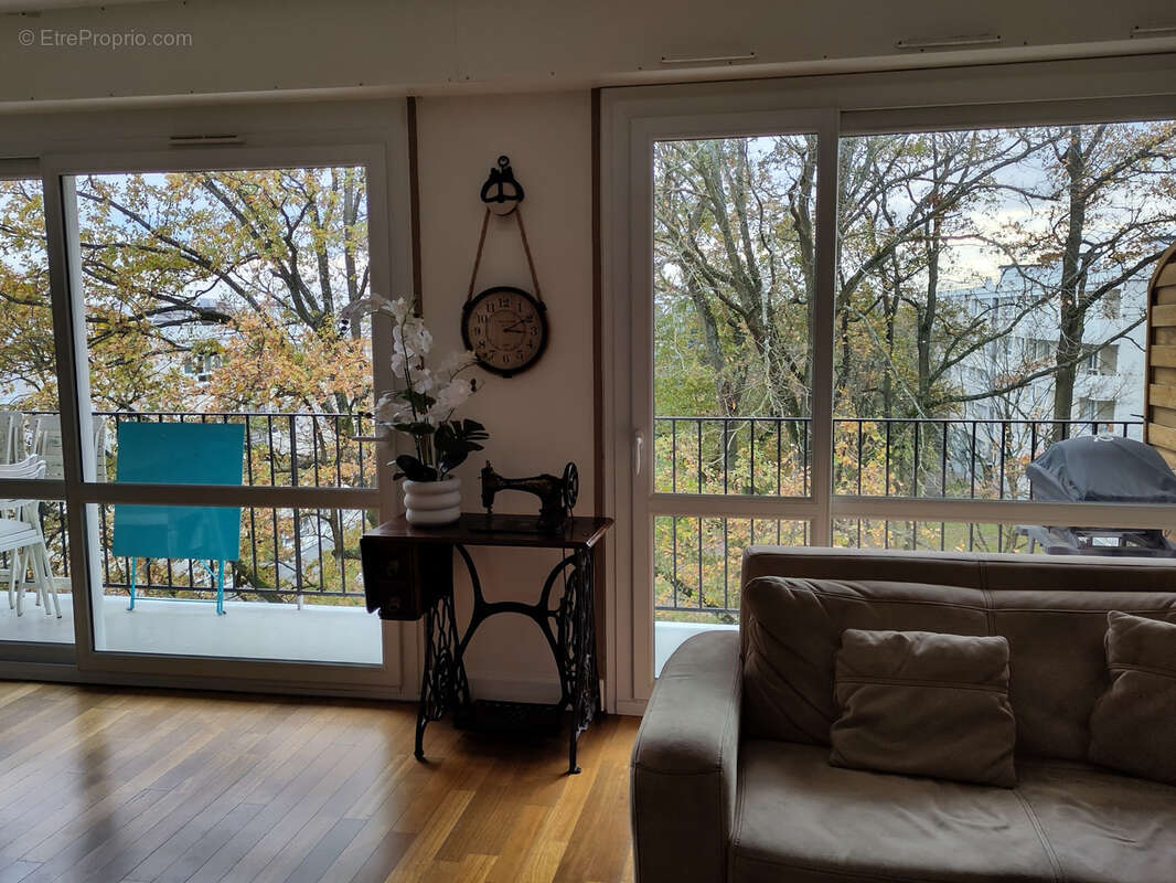 Appartement à SAINT-MICHEL-SUR-ORGE