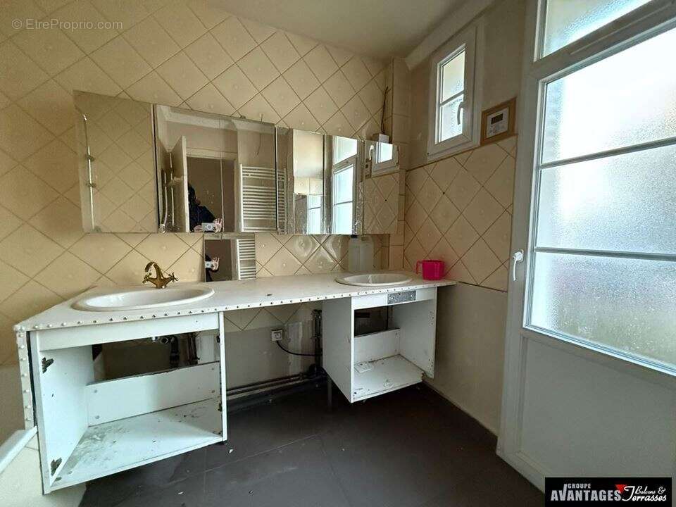 Appartement à LE KREMLIN-BICETRE