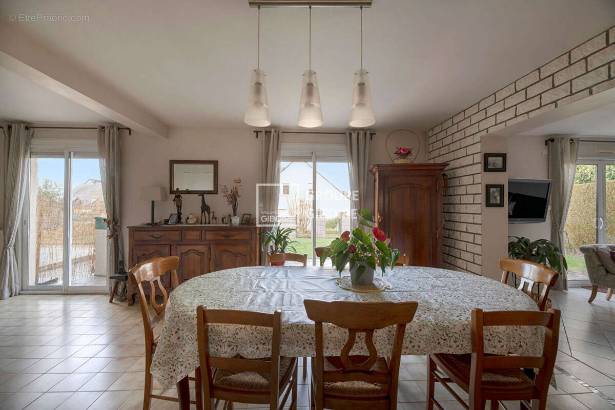 Maison à BETTON