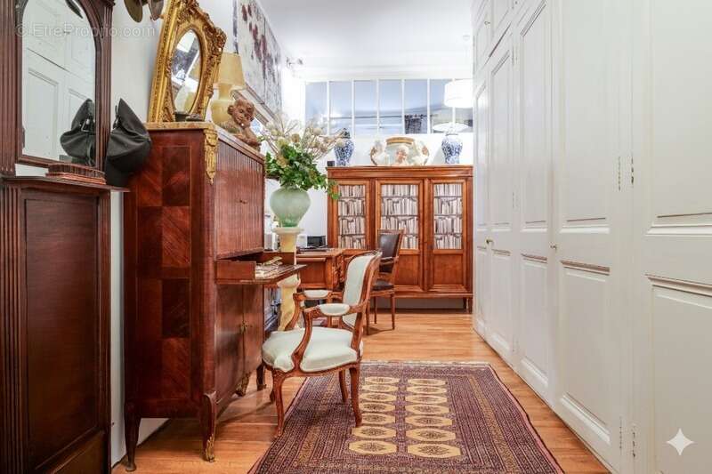 Appartement à SAINT-CYR-SUR-LOIRE