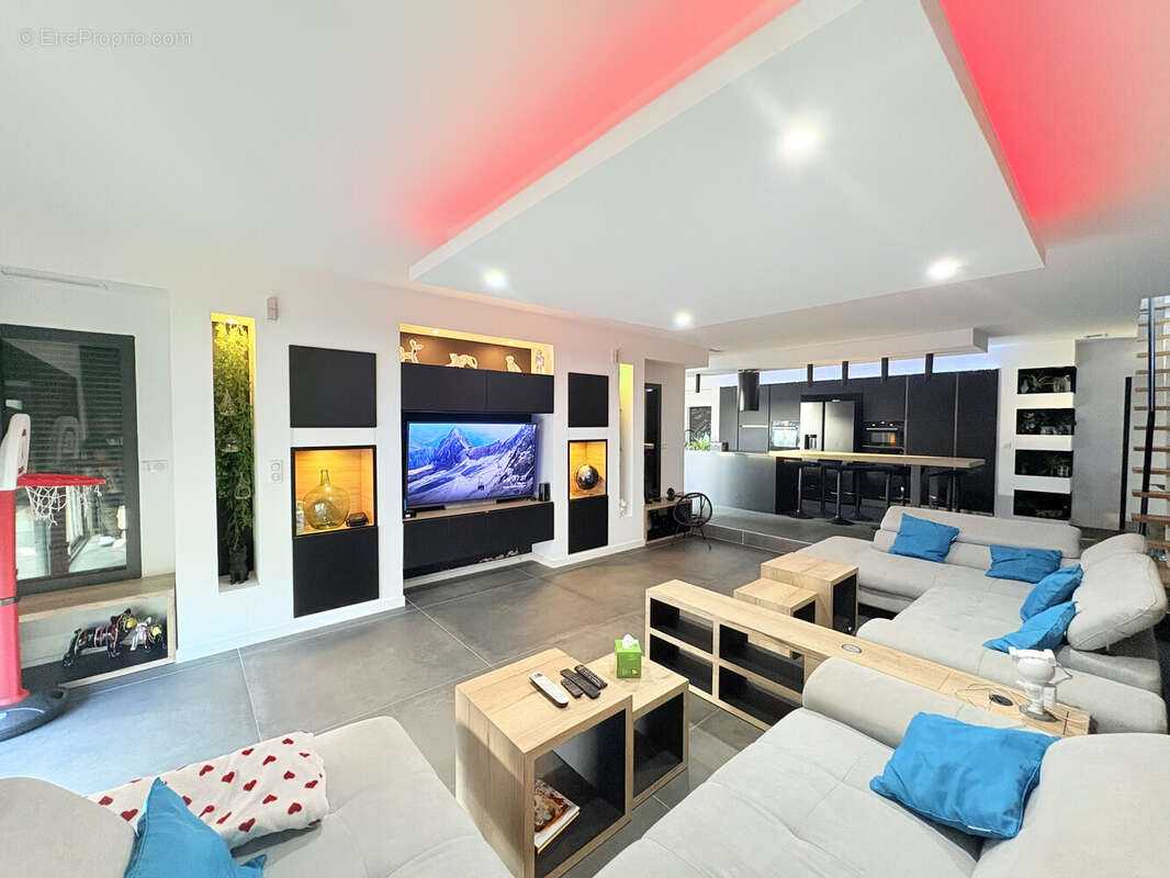 Maison à CASTELNAU-LE-LEZ