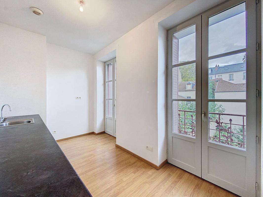 Appartement à VICHY