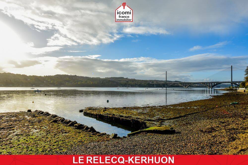 Maison à LE RELECQ-KERHUON