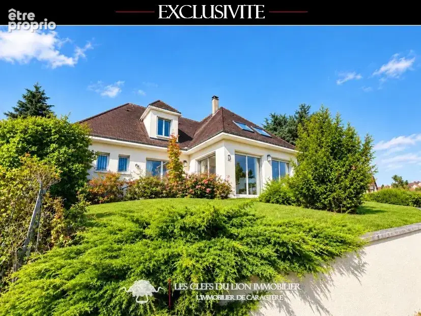 Maison à PARON
