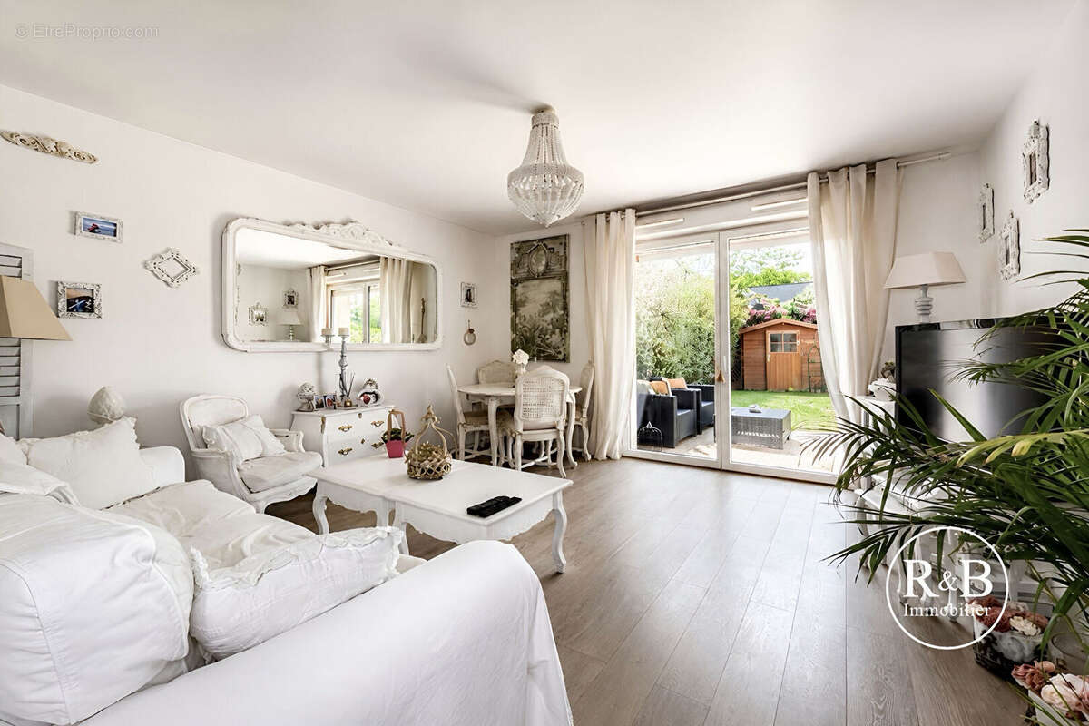 Appartement à PLAISIR