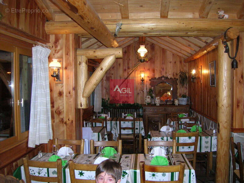 Commerce à CHAMROUSSE