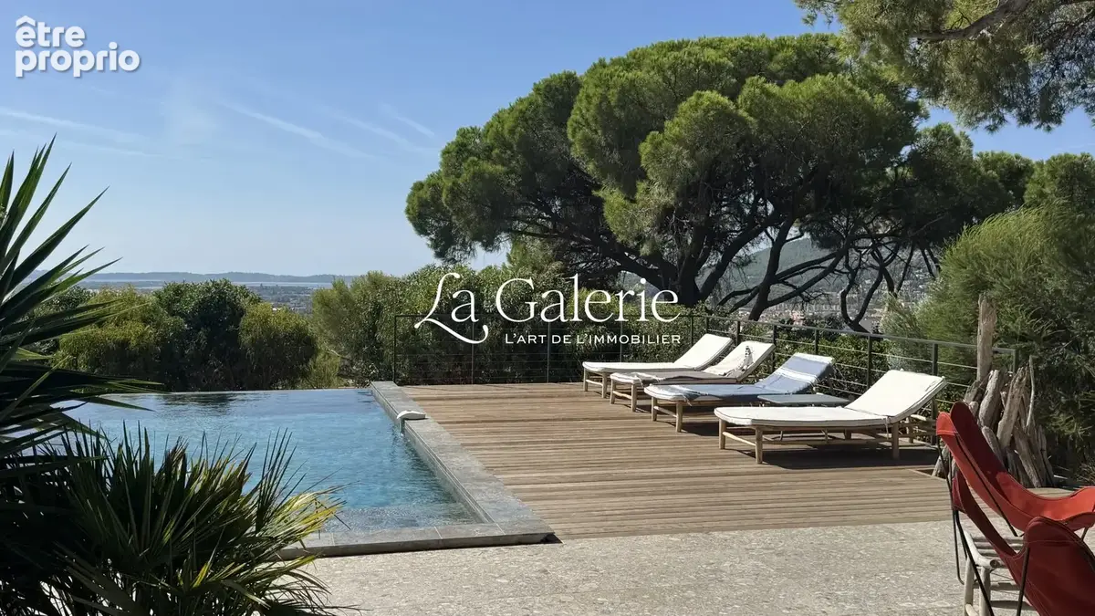 Maison 7 pièces 260 m² à vendre à Hyeres (83400) - photo 6