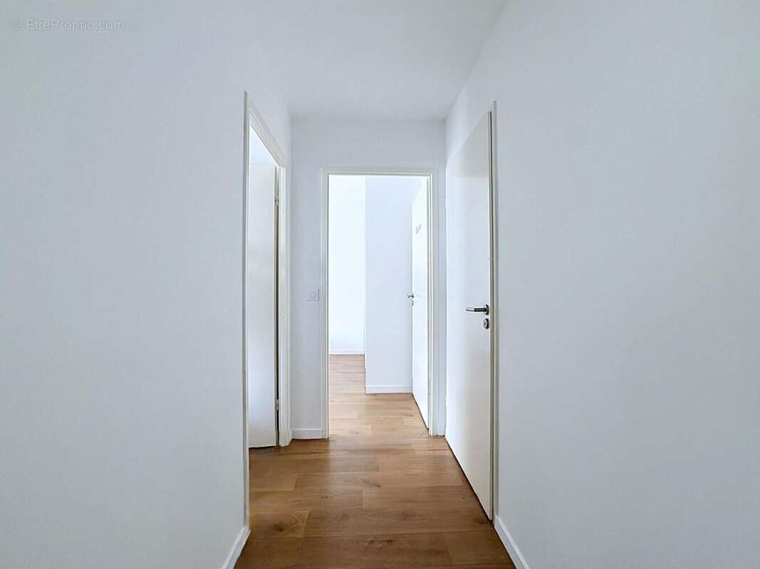 Photo 5 - Appartement à NEUILLY-SUR-MARNE