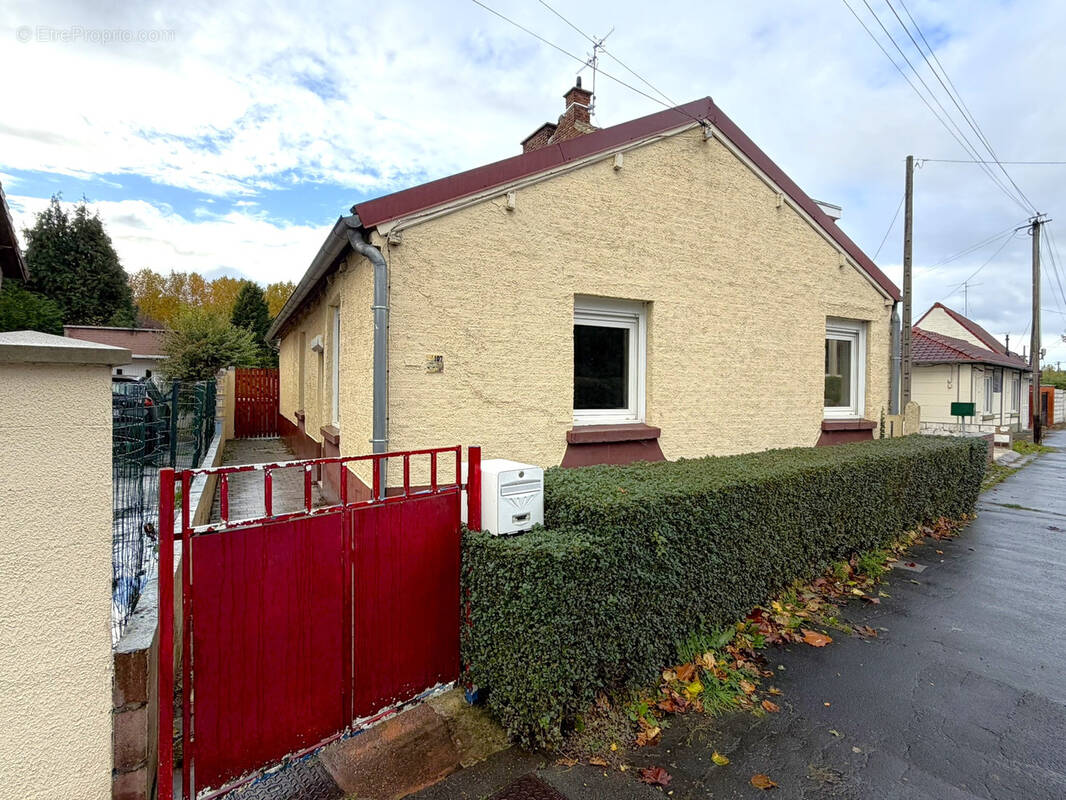 Maison à ANNOEULLIN