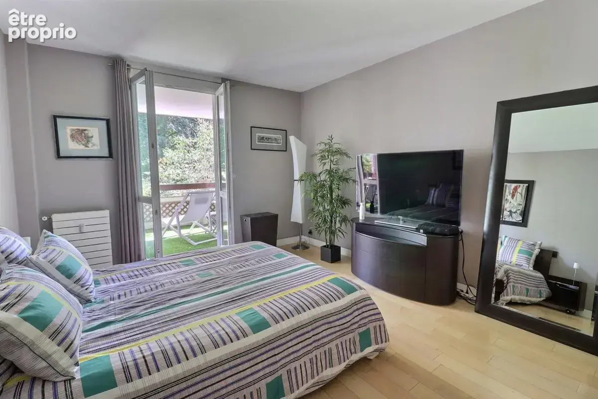 Louveciennes -coup de coeur assure: 100m2 avec terrasse - photo 7
