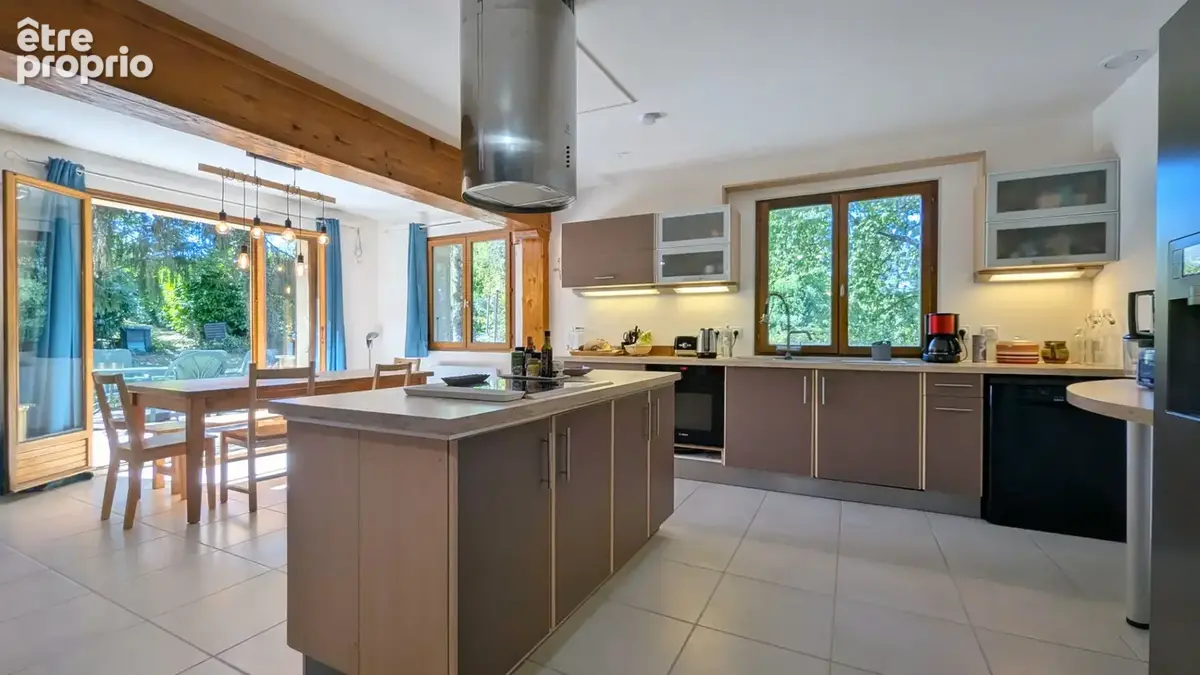 ETERCY - Maison familiale 5 chambres - photo 4