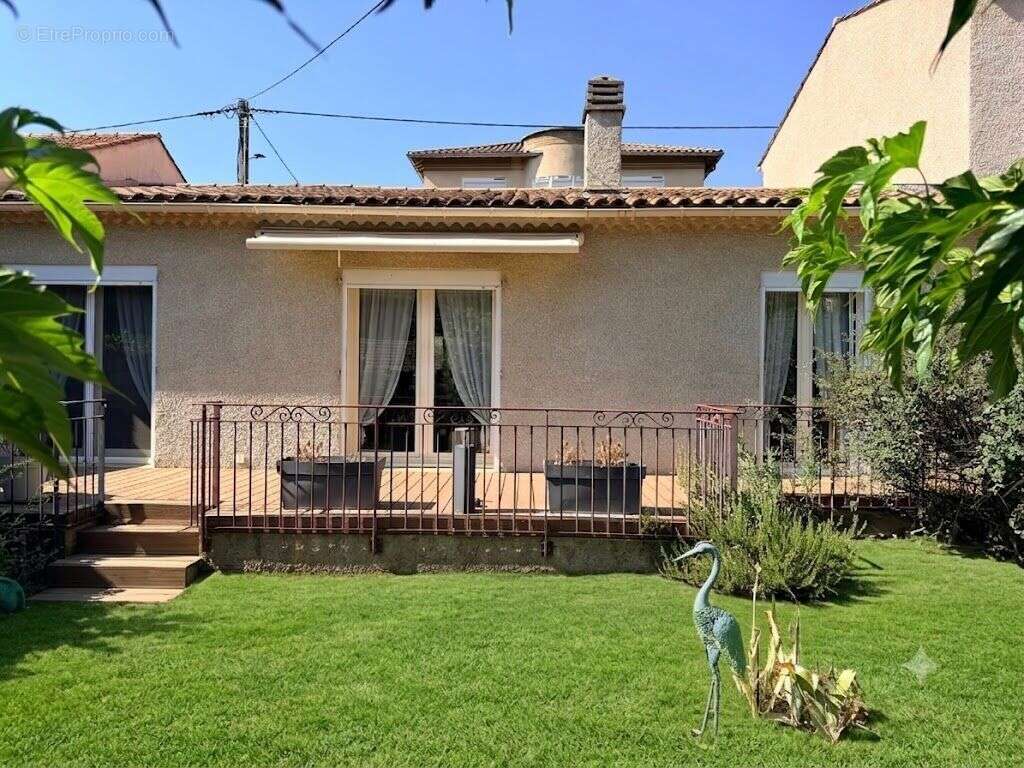 Le charme d’une maison de village T3… avec un jardin ! - photo 7