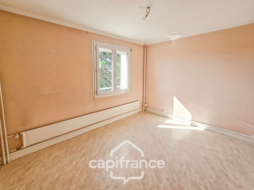 VARENNES VAUZELLES (58) – Appartement 89 m² – 3 chambres – Garage - photo 10