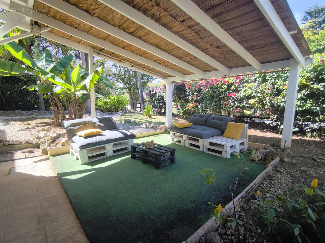 Maison à SAINTE-ANNE