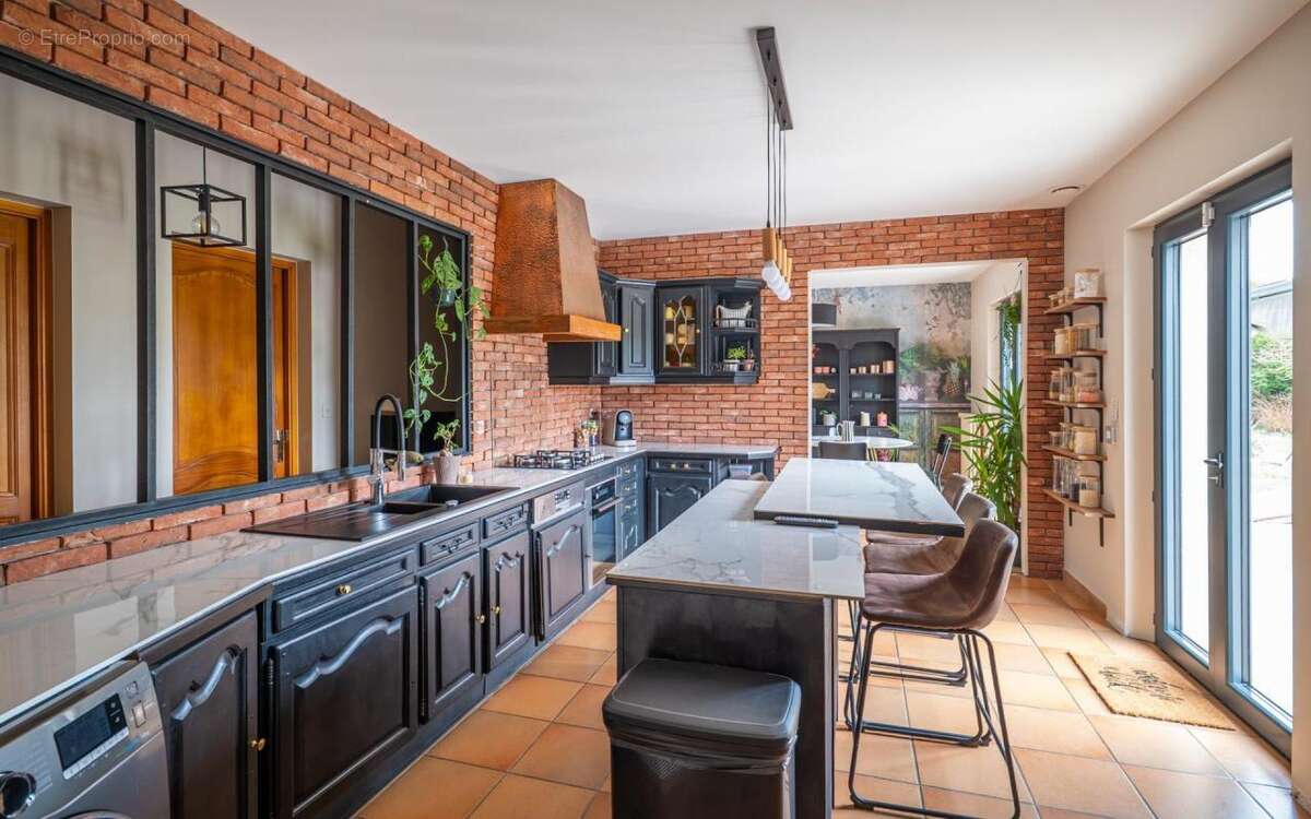 Maison à LA MILESSE