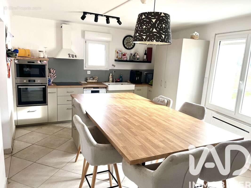 Photo 2 - Maison à CADEROUSSE